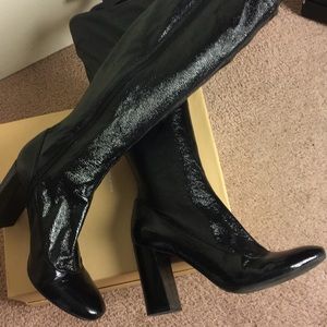 Enzo Angiolini Black patent boots